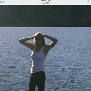 Meet your Posher, Corey